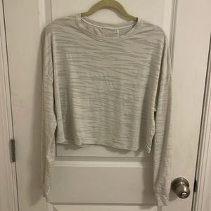 Lululemon Cropped Long Sleeve Top